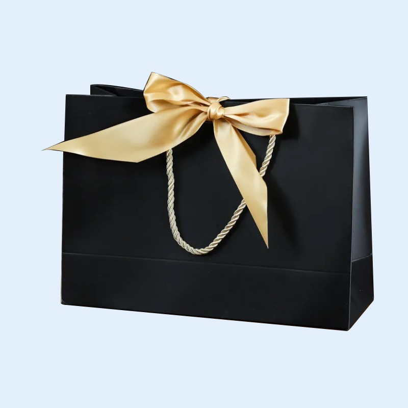 Luxury Shopping Bag Custom Logo Clothing Gift Paper Bags with Handle Business Bags with Logo